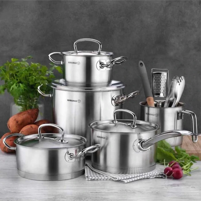 Alfa 9-Piece Stainless Steel Cookware Set - Grey