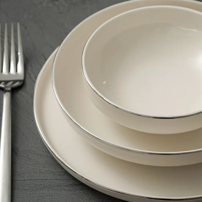 Rüya Platinum Gilded Porcelain 18-Piece Dinner Set for 6 Persons